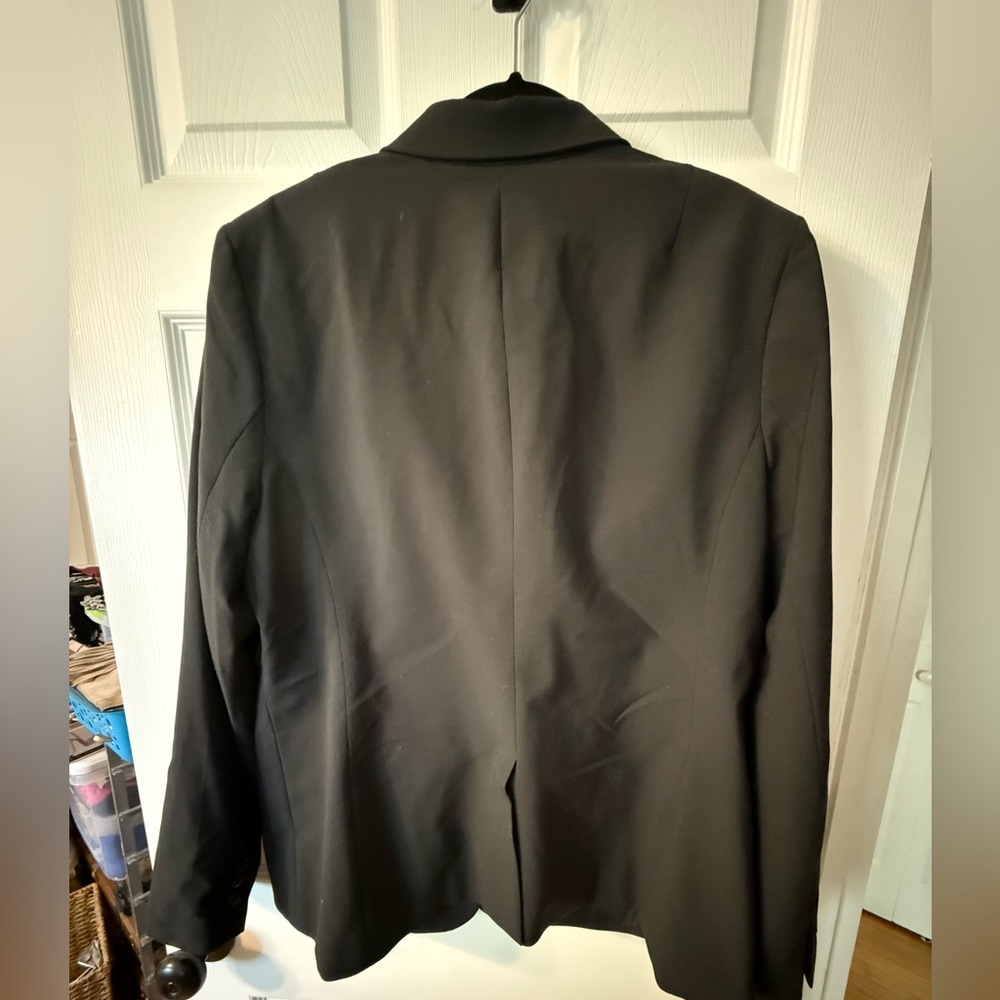 Women's Black Blazer by Banana Republic - Picture 2 of 6